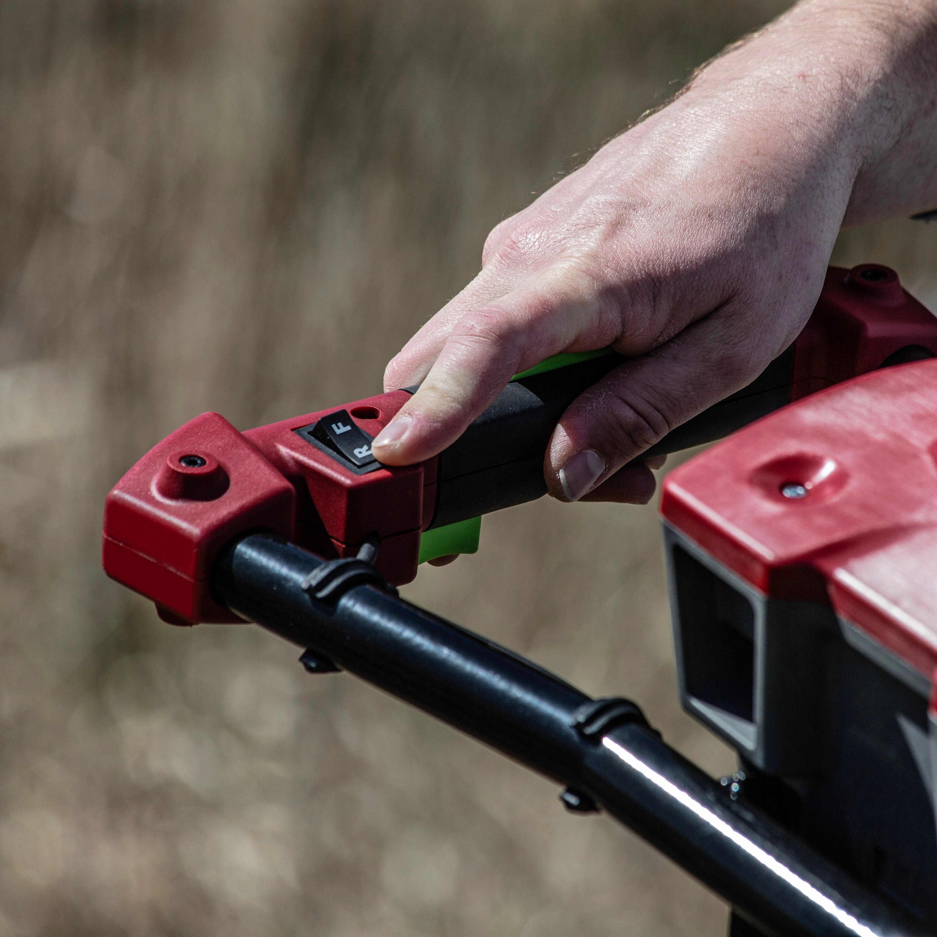 60V Auger With 8 Auger Bit & Outrigger Combo