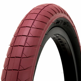 Fly Fuego 18" Tire
