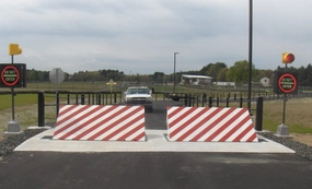 HD300 Wedge Barricade  K Rated Barrier