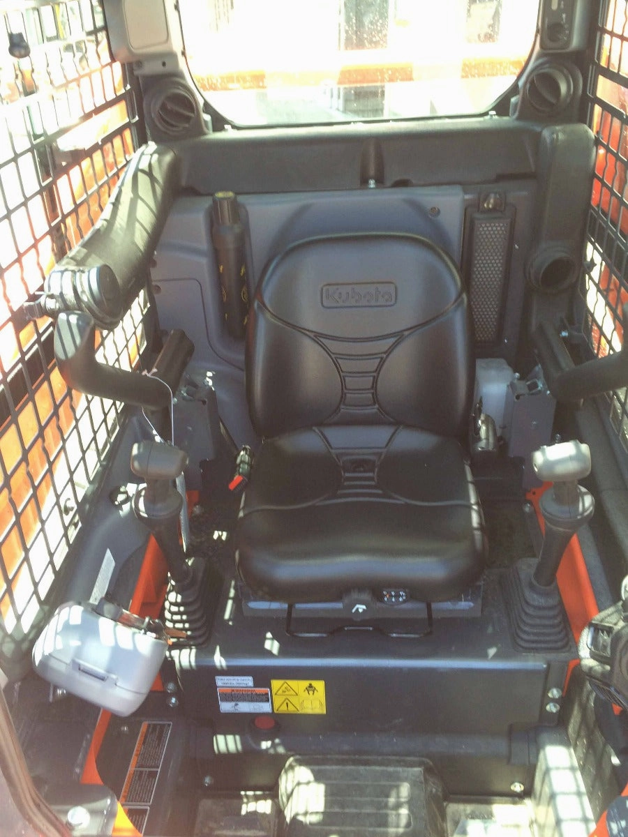 Kubota SSV75 Wheeled Skid Steer Loader 74HP