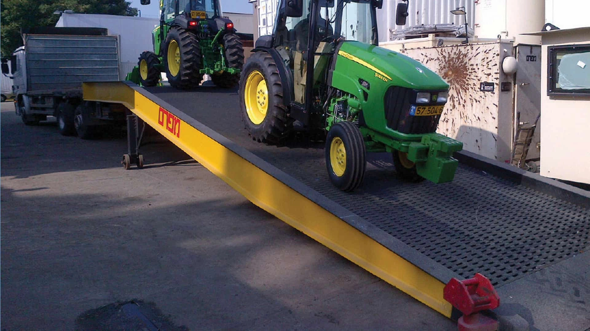 Mifram Mobile Ramp For Uploading Containers