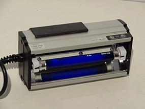 Spectroline 4 - Watt Long Wave UV Lamp #EA-140 Handheld 4W UV Light Single Bulb