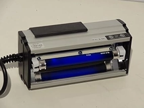 Spectroline 4 - Watt Long Wave UV Lamp #EA-140 Handheld 4W UV Light Single Bulb