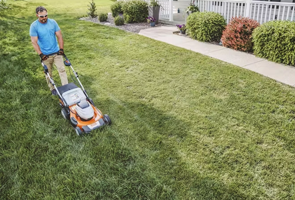 STIHL RMA 510 V Mower Self Propelled and Battery Powered