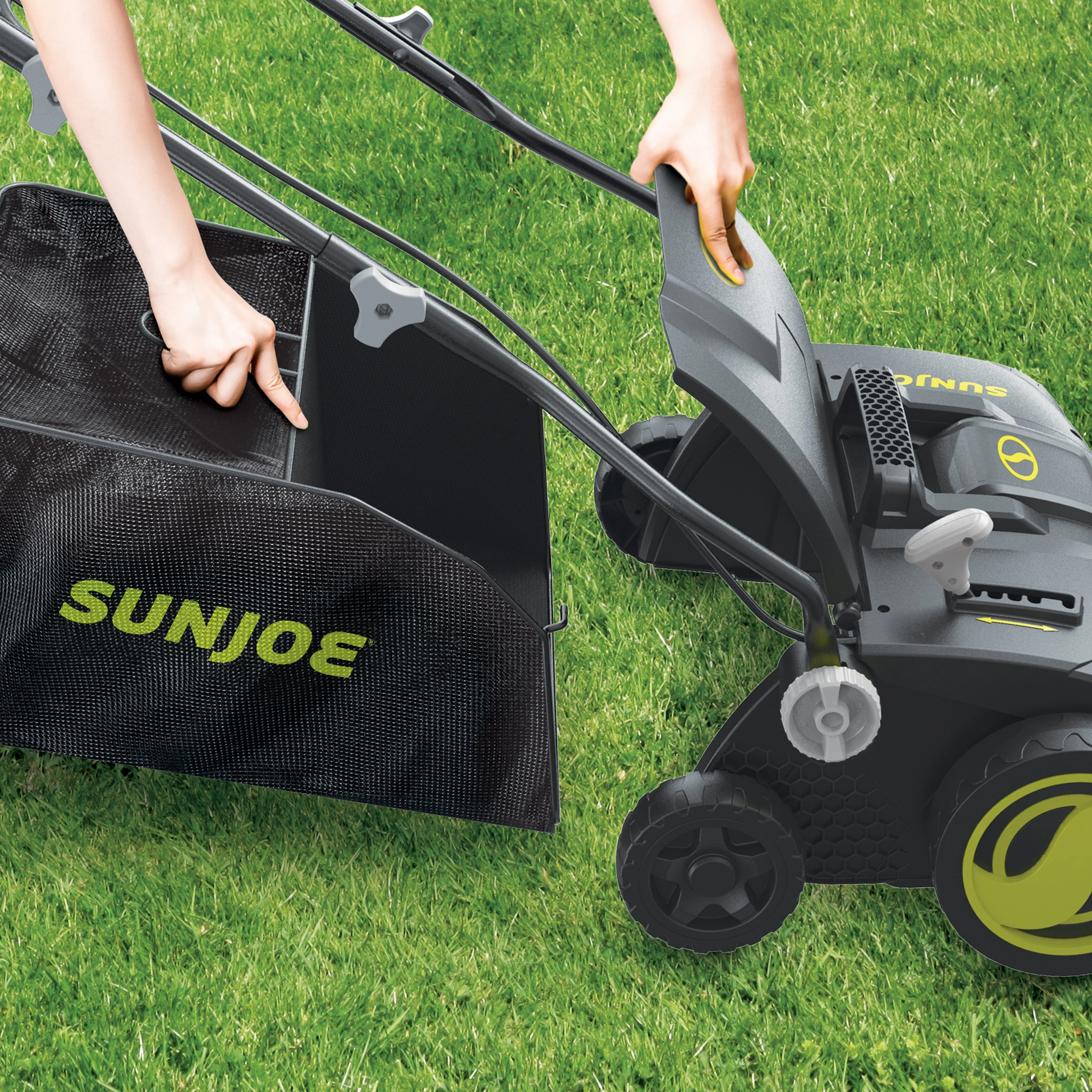 Sun Joe AJ808E Electric Lawn Dethatcher   Scarifier W/ Collection Bag | 15-inch | 15-Amp
