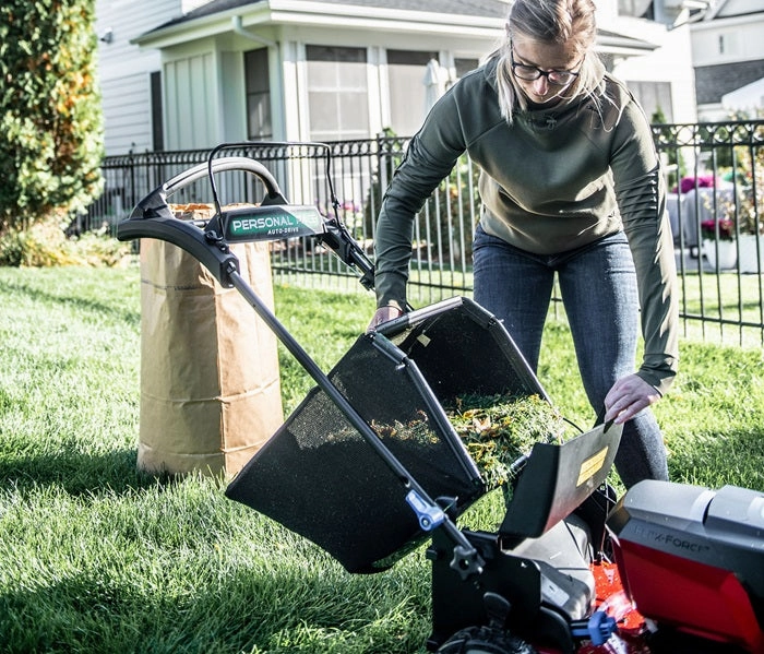 Toro 21466 Recycler 22 60V Battery Powered Lawn Mower with Personal Pace. Smart Stow and High Wheels