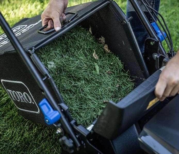 Toro 21568 21 60V MAX Electric Battery Personal Pace Super Recycler Lawnmower