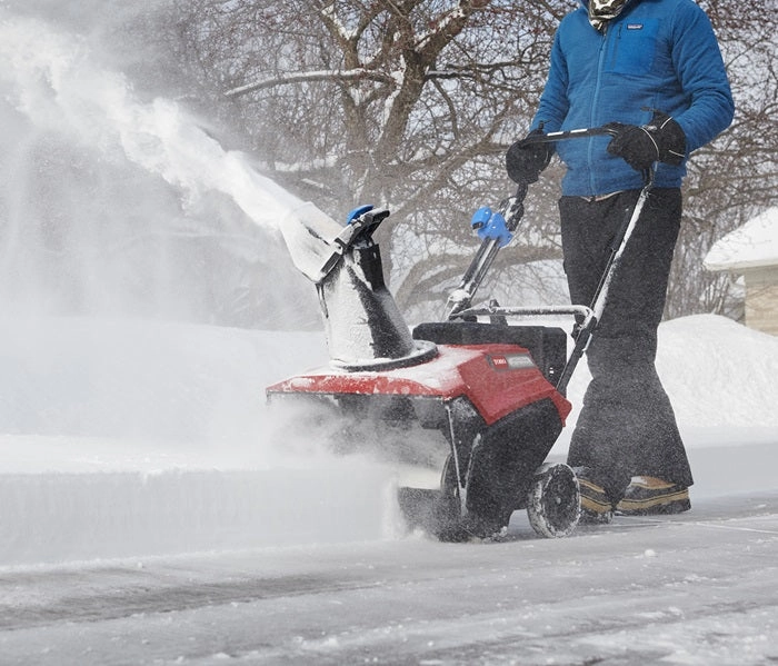 Toro 38755 Snowthrower 821 R-C Power Clear Single-Stage Recoil Start